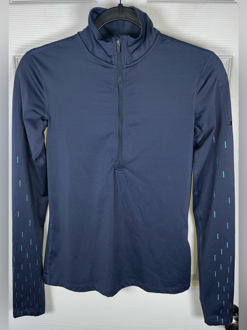 Nike Pro HyperWarm‎ Linear Performance 1/2 Zip Pullover Jacket Women’s Small Blu